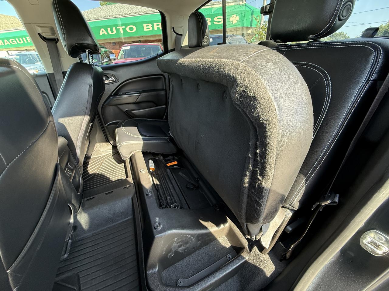 GMC Canyon 4WD Crew Cab 140.5" SLE 2019