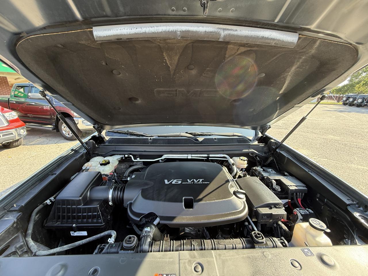 GMC Canyon 4WD Crew Cab 140.5" SLE 2019