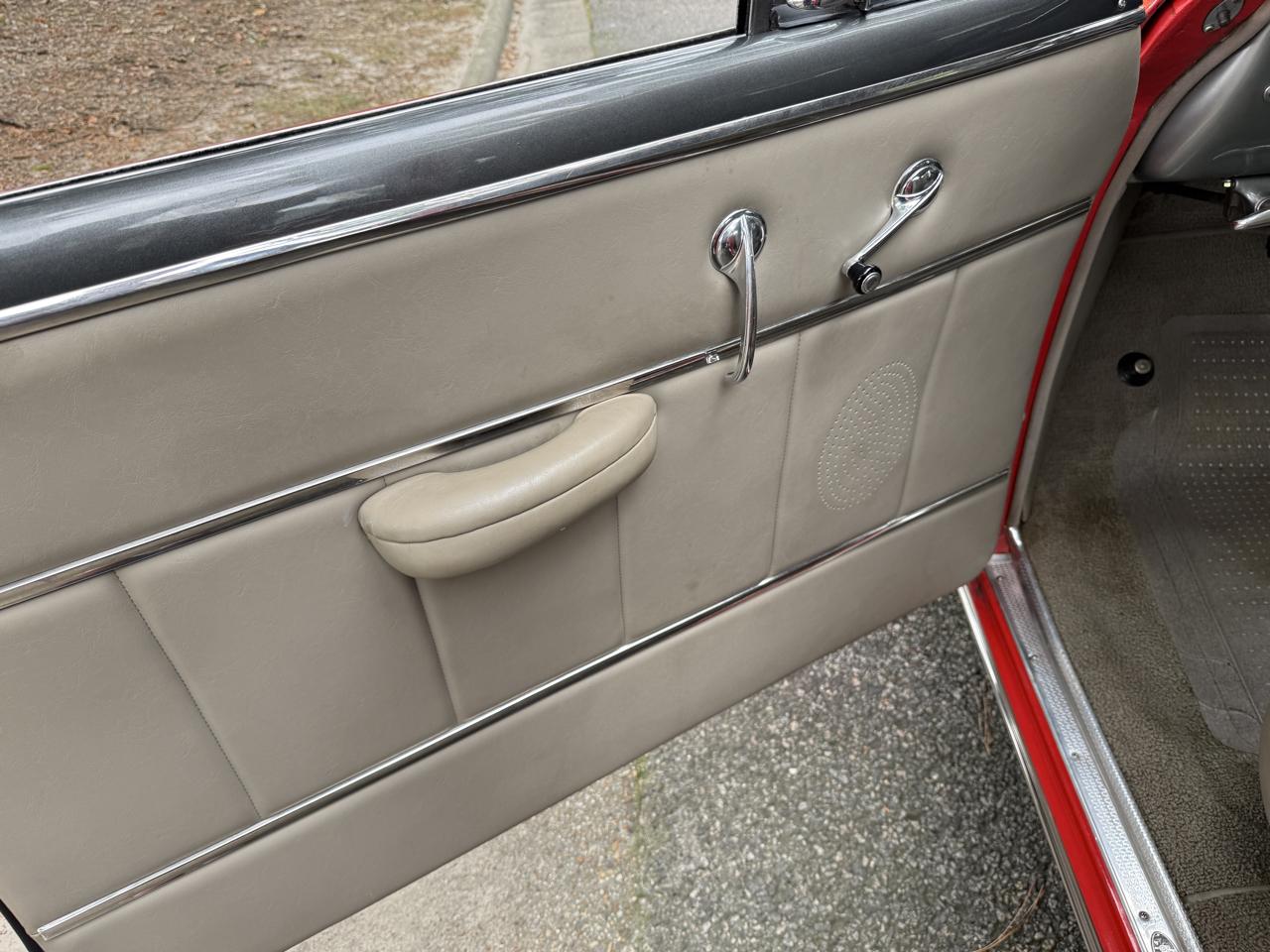 Pontiac Silver Streak  1949