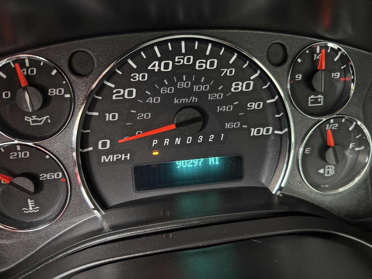 Chevrolet Express Commercial Cutaway RWD 3500 139" WB Work Van 2009