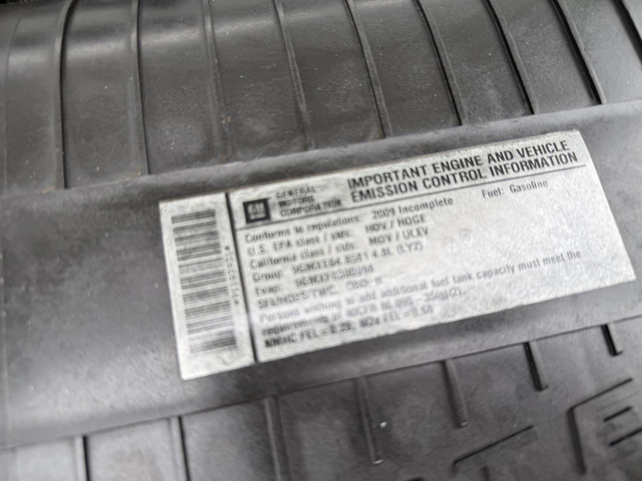 Chevrolet Express Commercial Cutaway RWD 3500 139" WB Work Van 2009