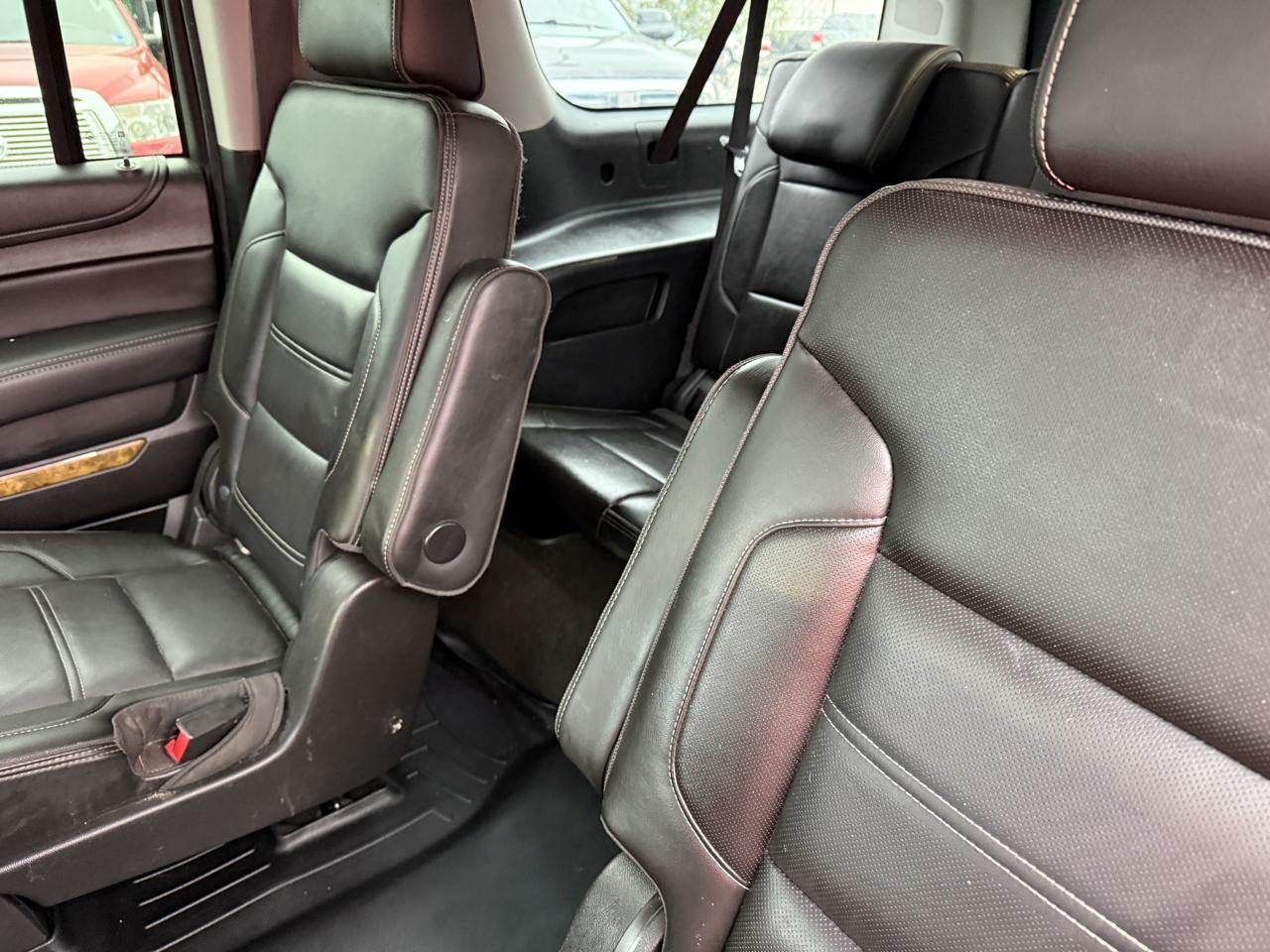 GMC Yukon XL 4WD 4dr Denali 2017