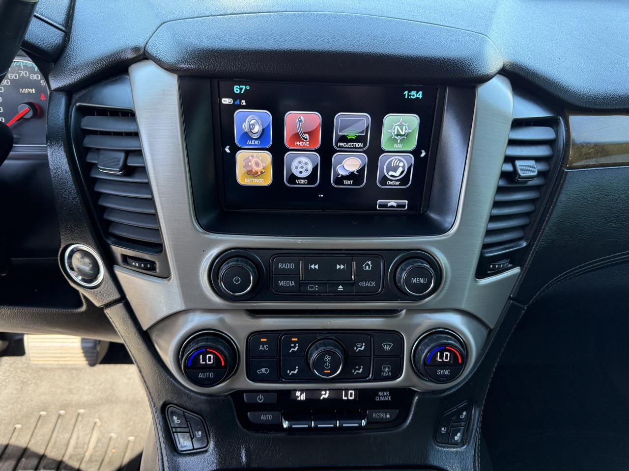 GMC Yukon XL 4WD 4dr Denali 2017