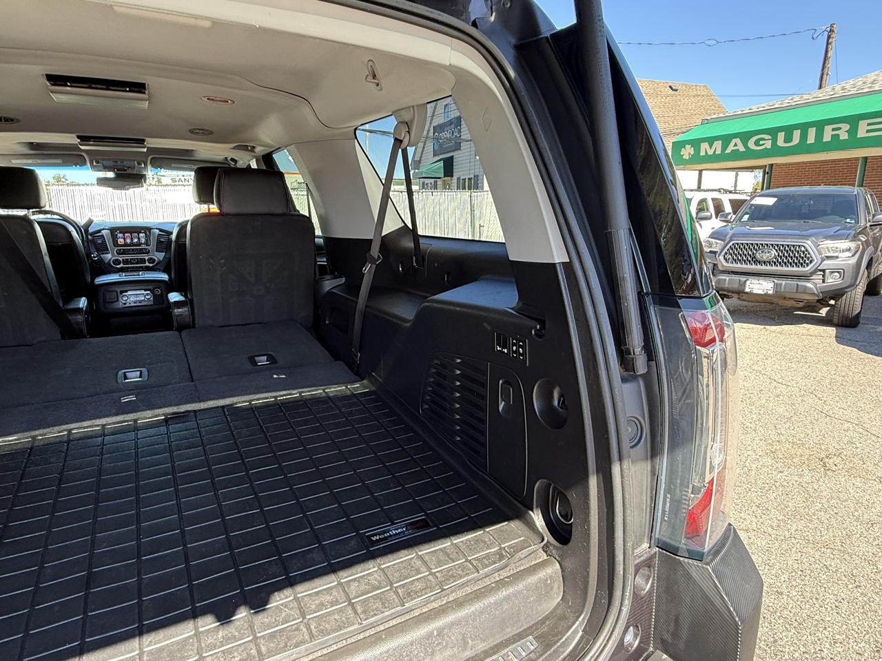 GMC Yukon XL 4WD 4dr Denali 2017