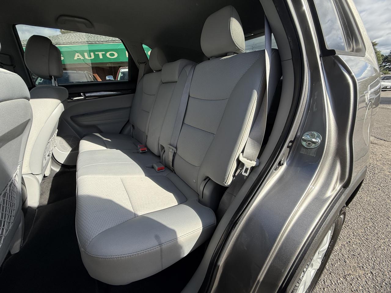 Kia Sorento LX AWD 2013
