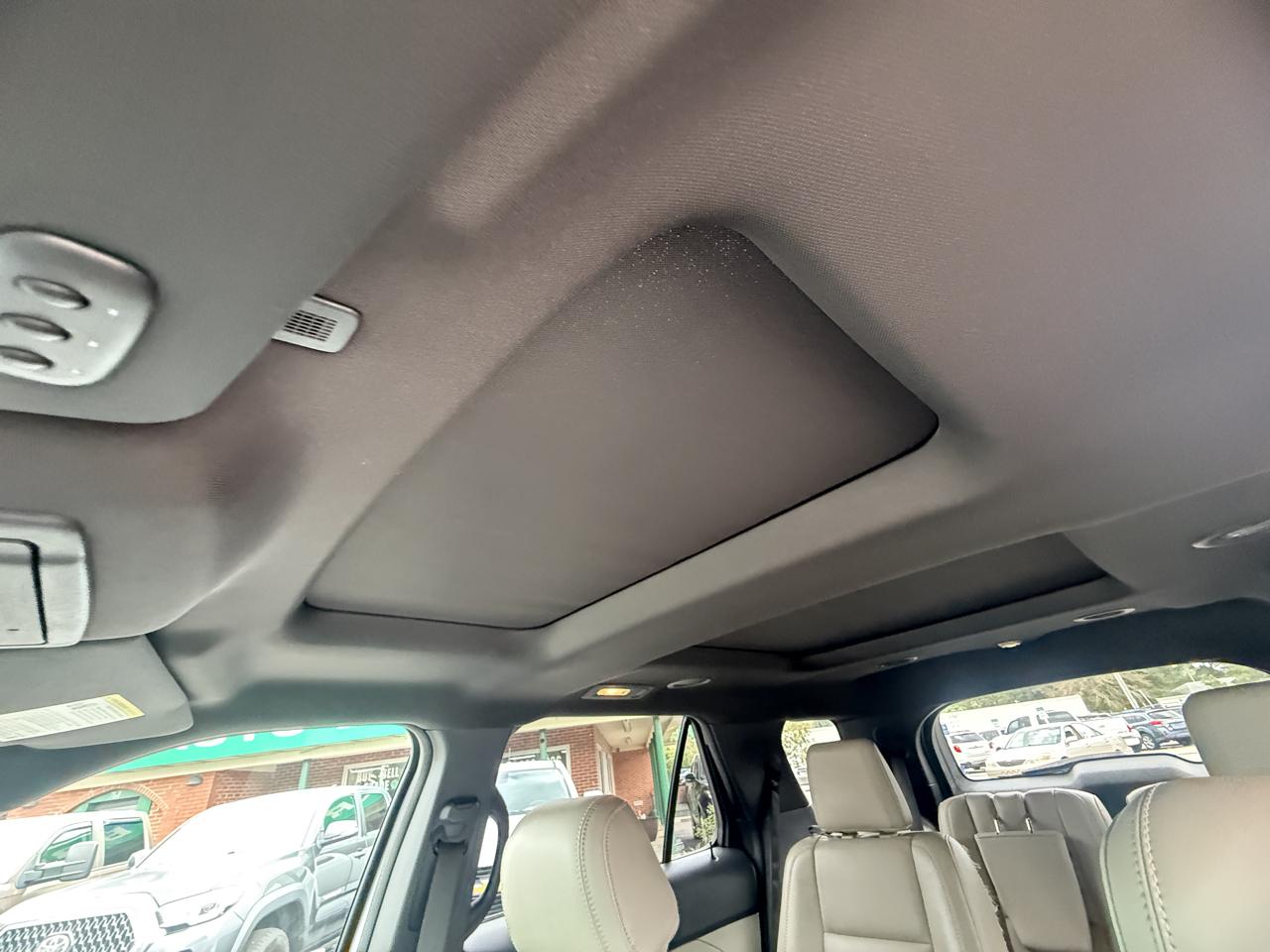 Ford Explorer 4WD 4dr Limited 2011