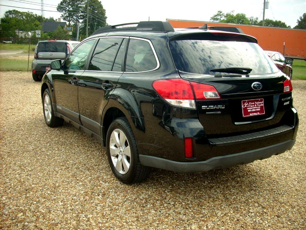 Subaru Outback 2.5i Limited 2012 Subaru Outback 2.5i Limited 2012