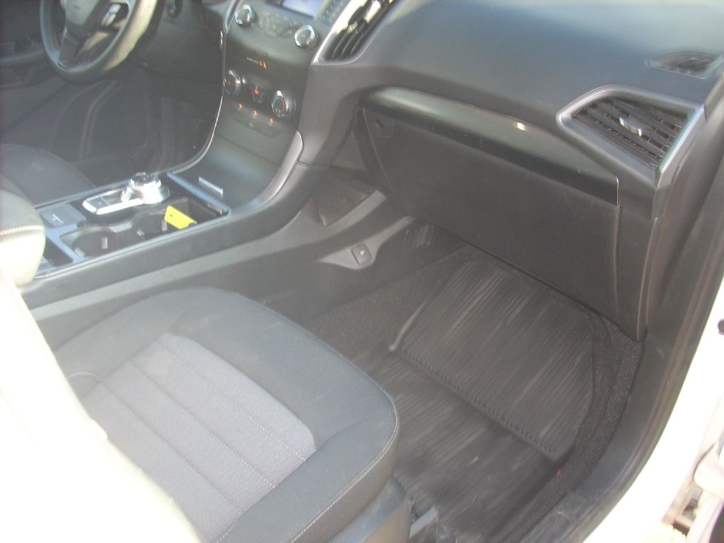 Ford Edge SE FWD 2019