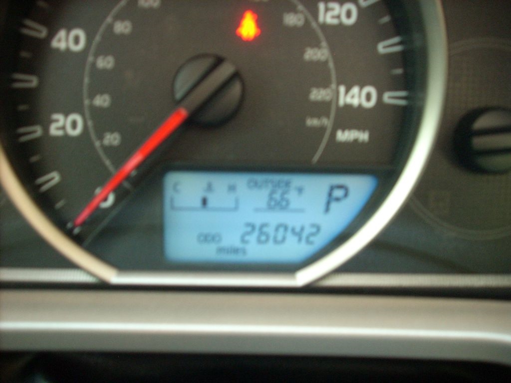 Toyota RAV4 XLE FWD 2013