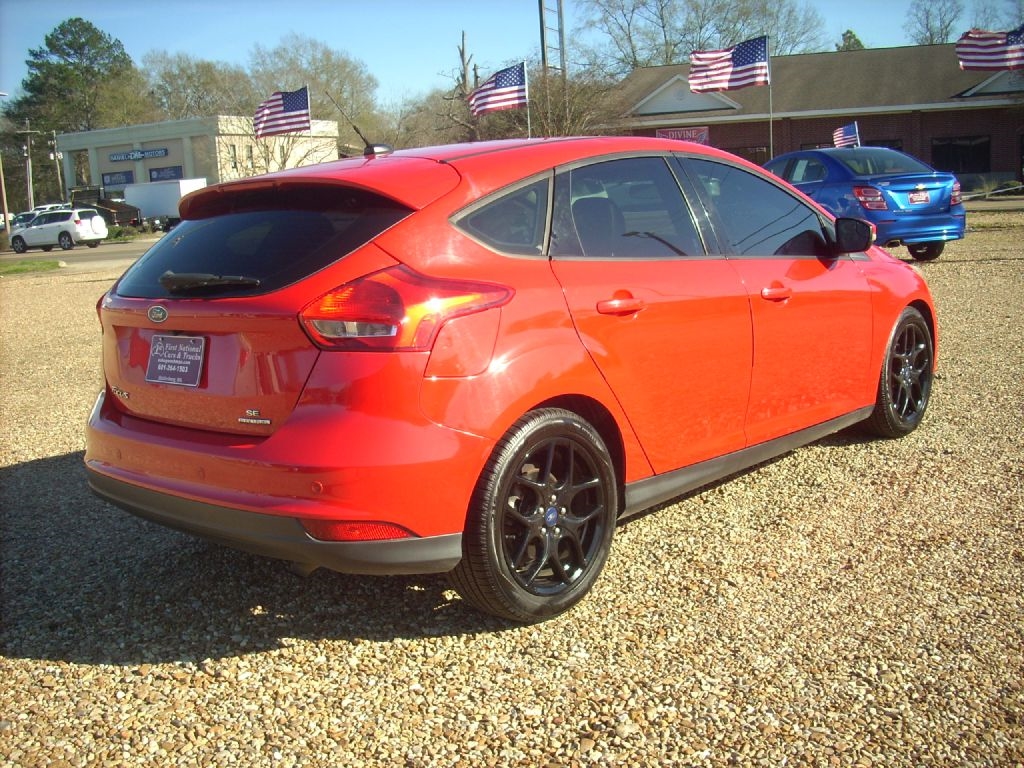 Ford Focus SE Hatch 2016