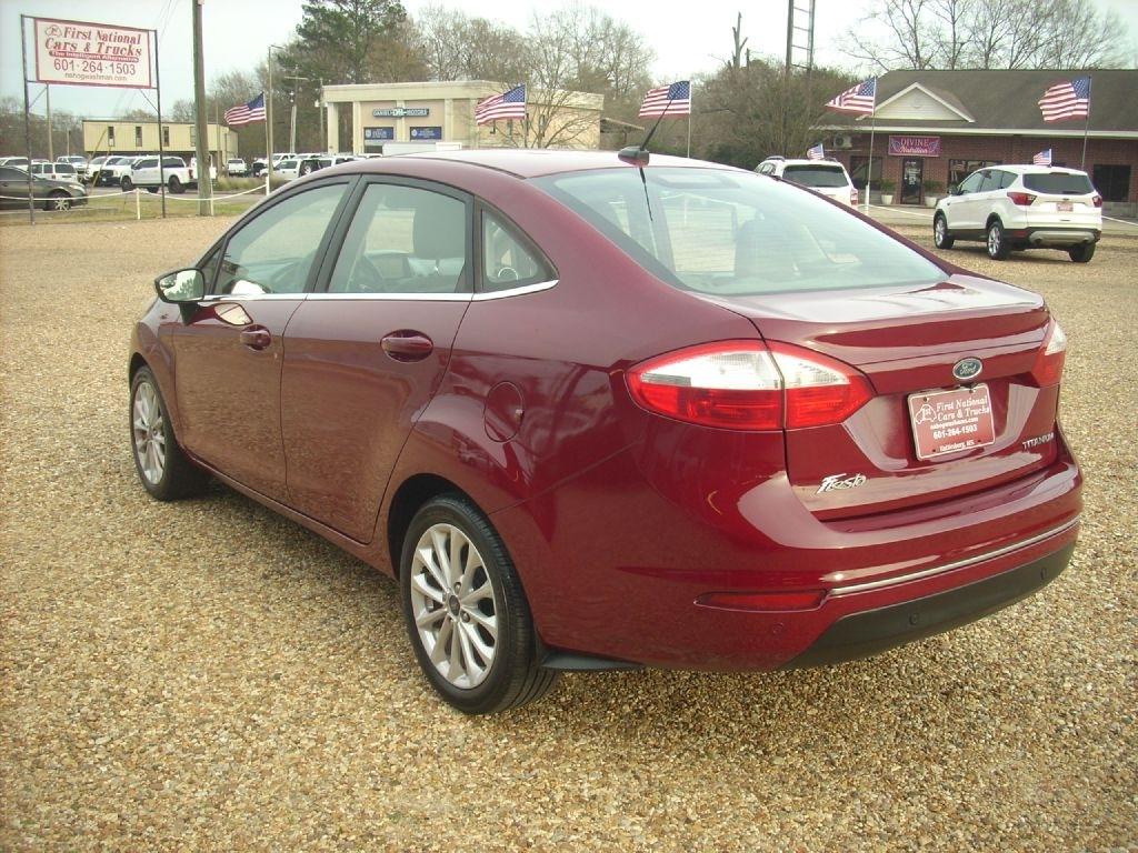 Ford Fiesta Titanium Sedan 2017
