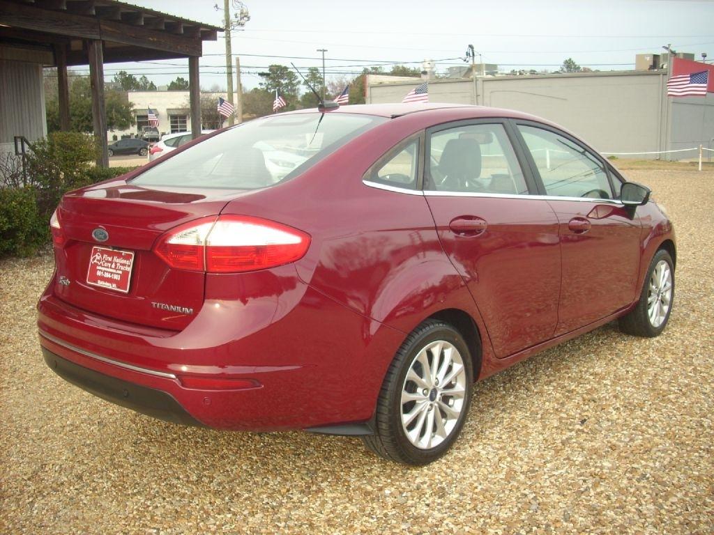 Ford Fiesta Titanium Sedan 2017
