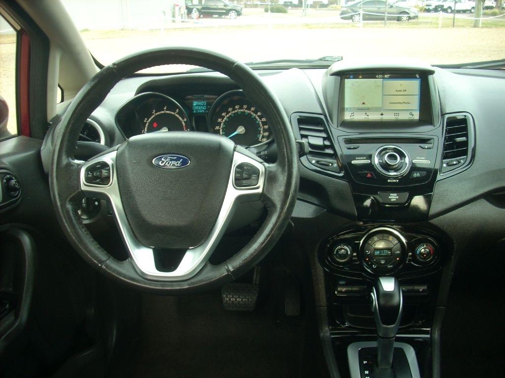 Ford Fiesta Titanium Sedan 2017