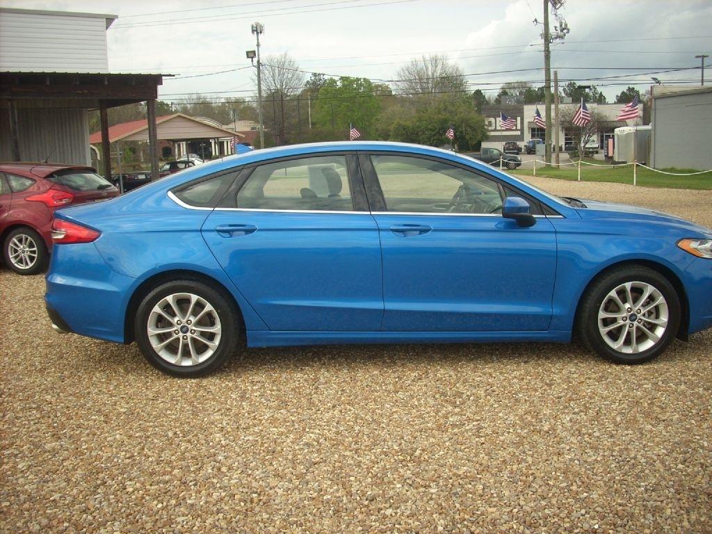 Ford Fusion SE 2019