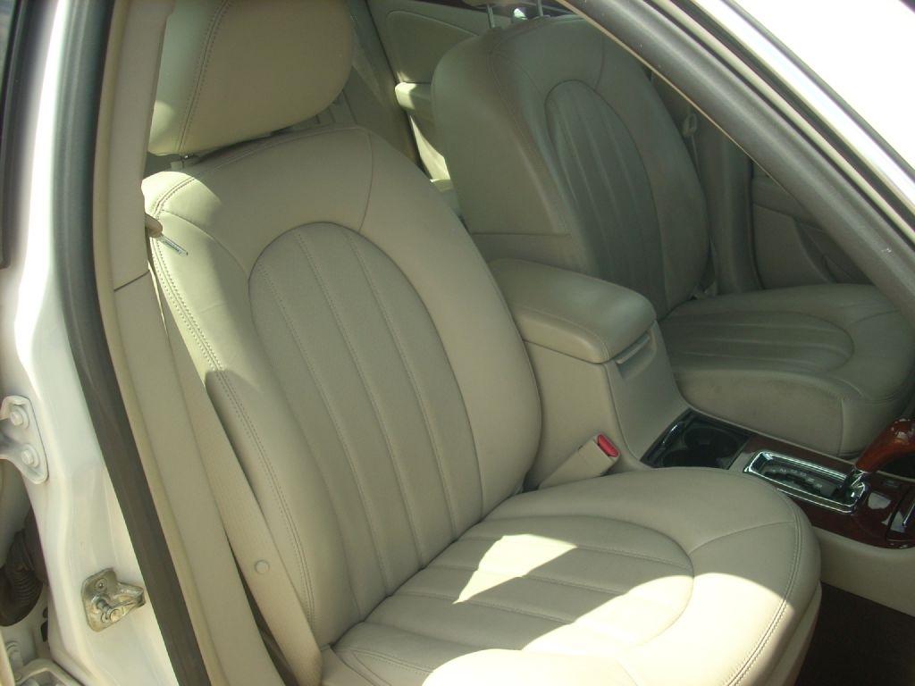 Buick Lucerne CXL1 2009