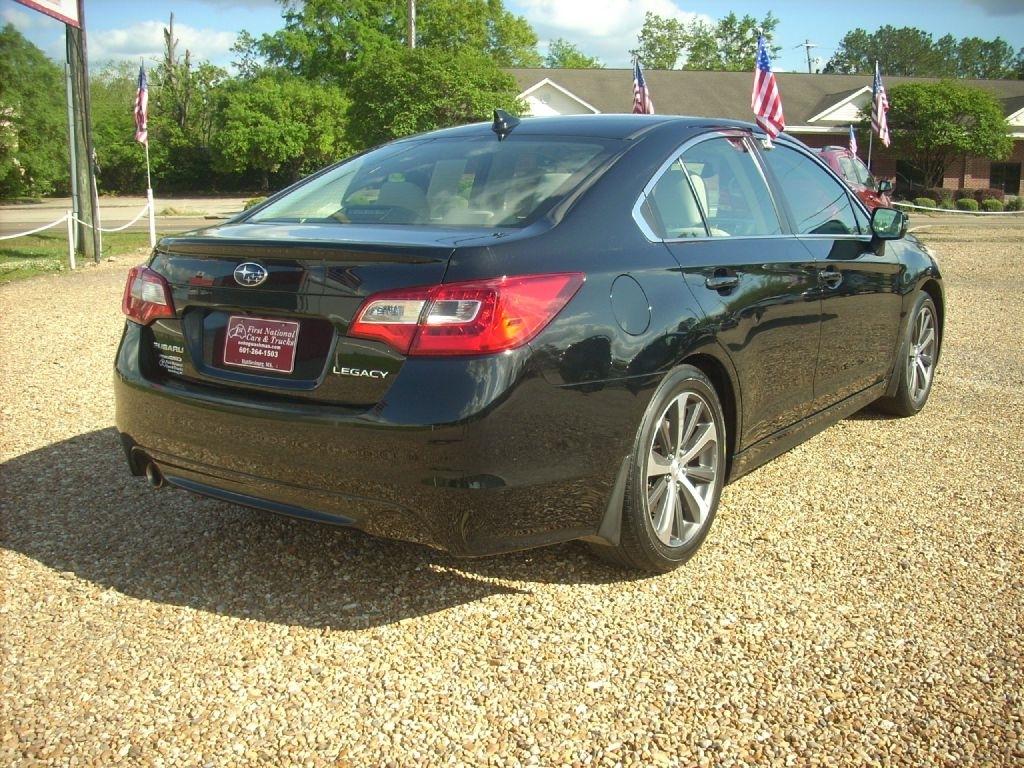 Subaru Legacy 2.5i Limited 2016