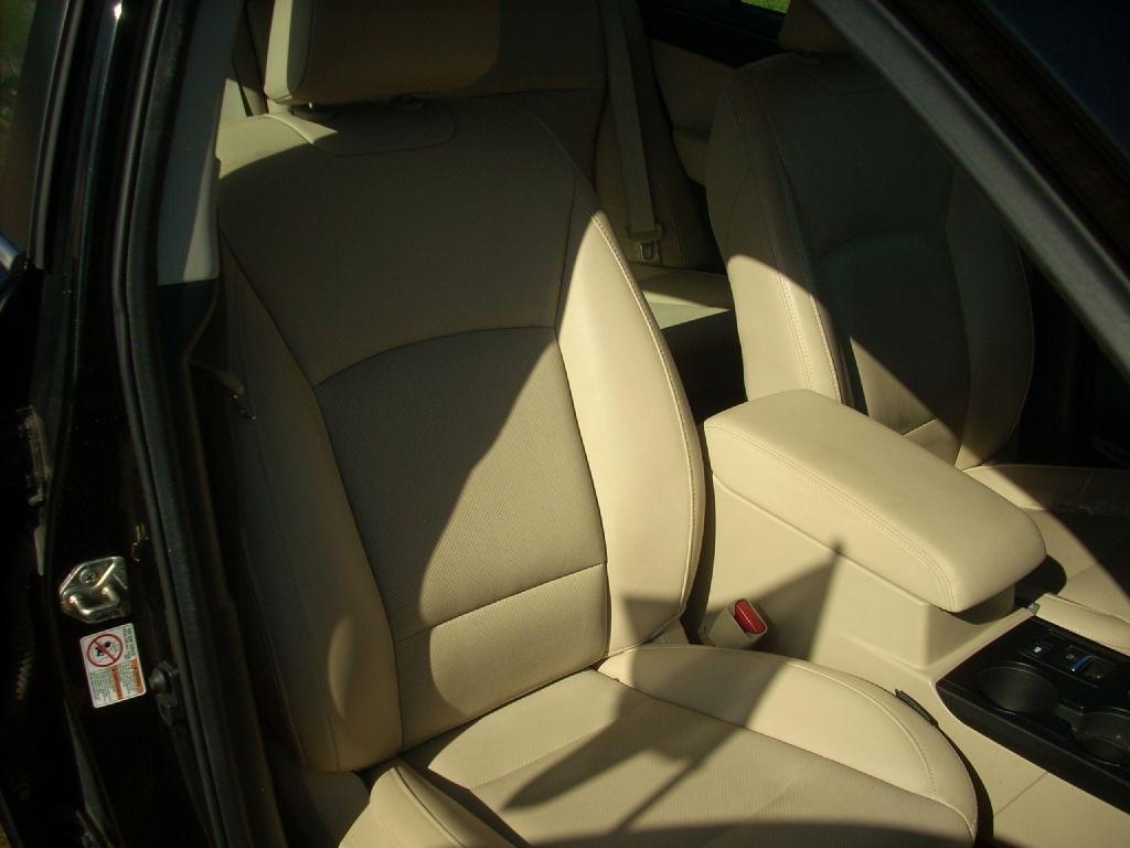 Subaru Legacy 2.5i Limited 2016