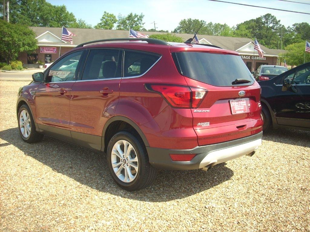 Ford Escape SEL FWD 2019