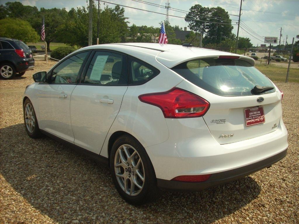Ford Focus SE Hatch 2015