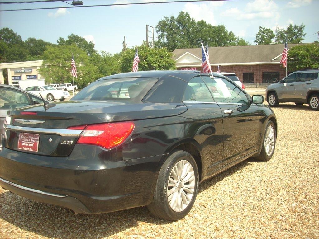 Chrysler 200 Limited Convertible 2012