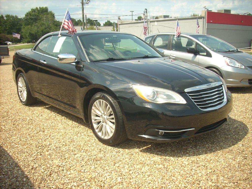 Chrysler 200 Limited Convertible 2012