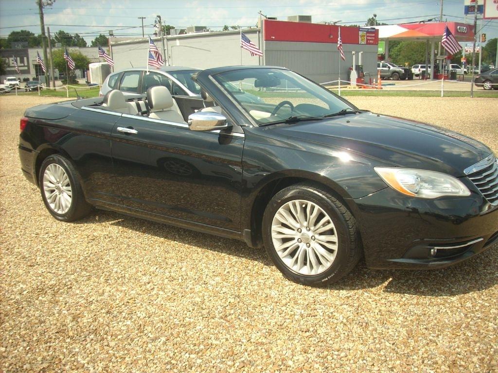 Chrysler 200 Limited Convertible 2012
