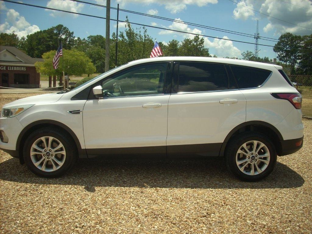 Ford Escape SE FWD 2017