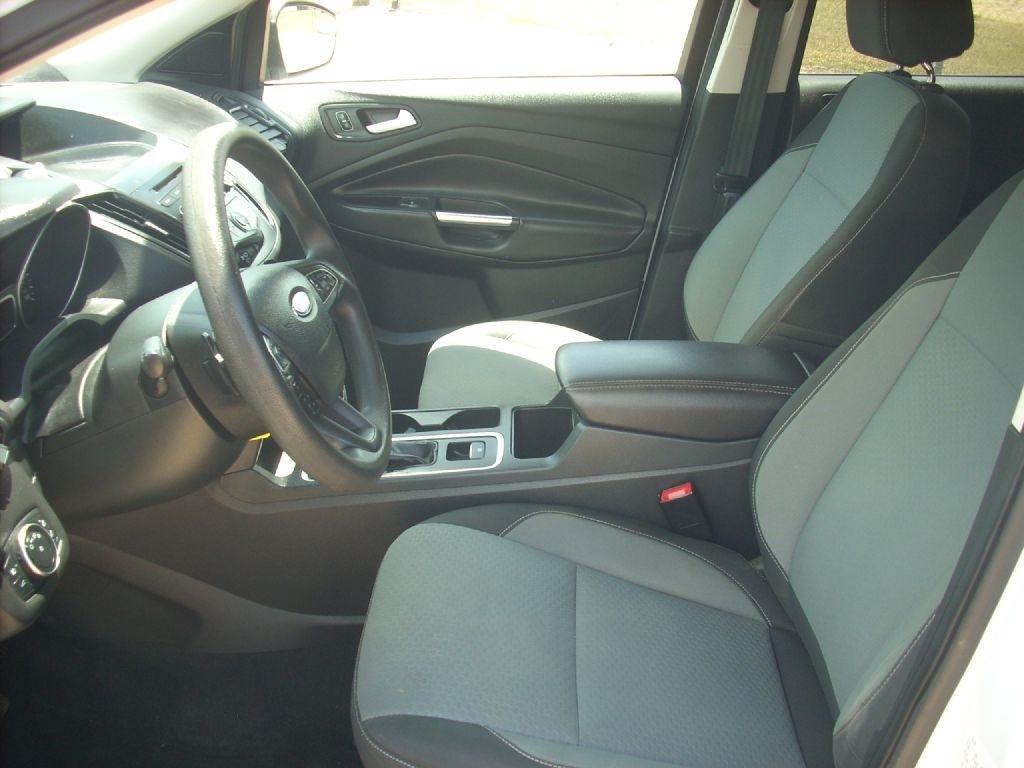 Ford Escape SE FWD 2017