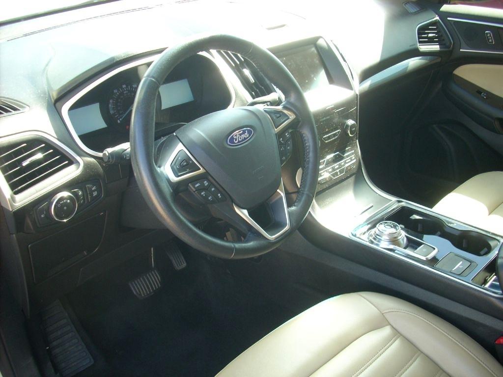 Ford Edge SEL FWD 2019