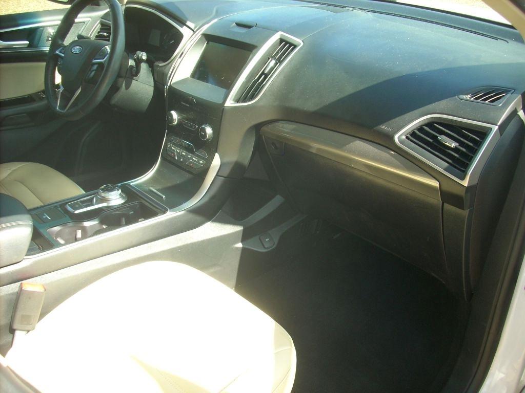 Ford Edge SEL FWD 2019