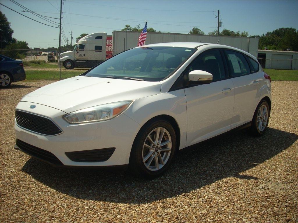 Ford Focus SE Hatch 2016