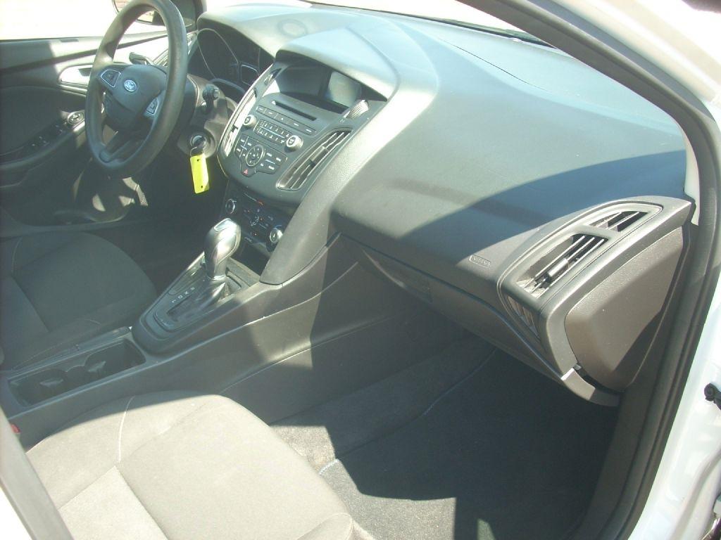 Ford Focus SE Hatch 2016