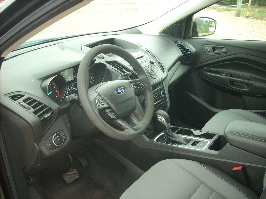 Ford Escape S FWD 2017