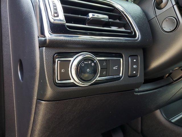 Lincoln Navigator  2020