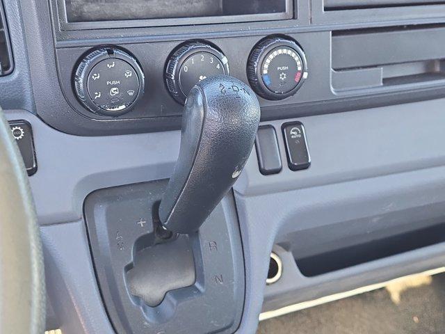 Mitsubishi Fuso FE  2014