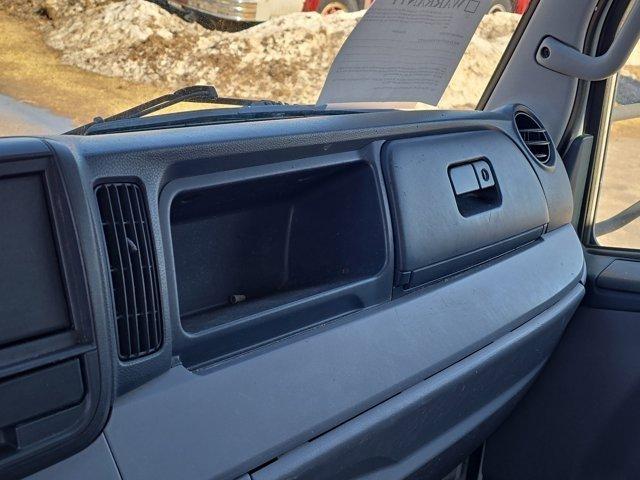 Mitsubishi Fuso FE  2014