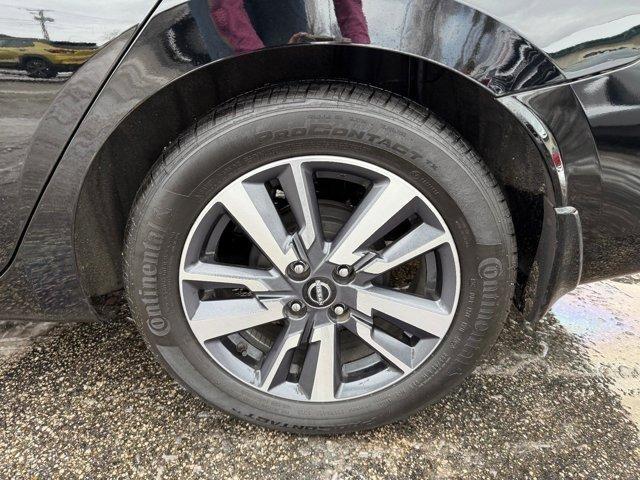 Nissan Versa  2024