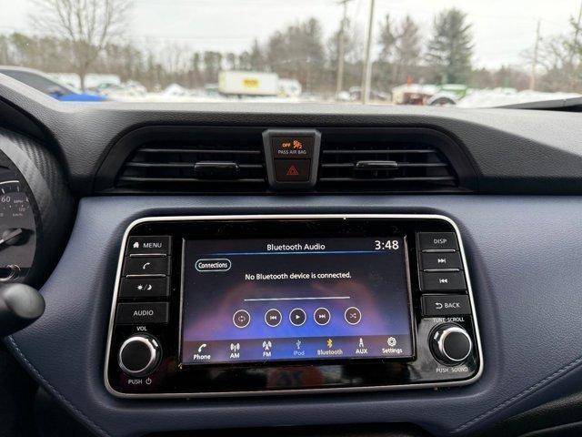 Nissan Versa  2024