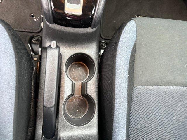 Nissan Versa  2024