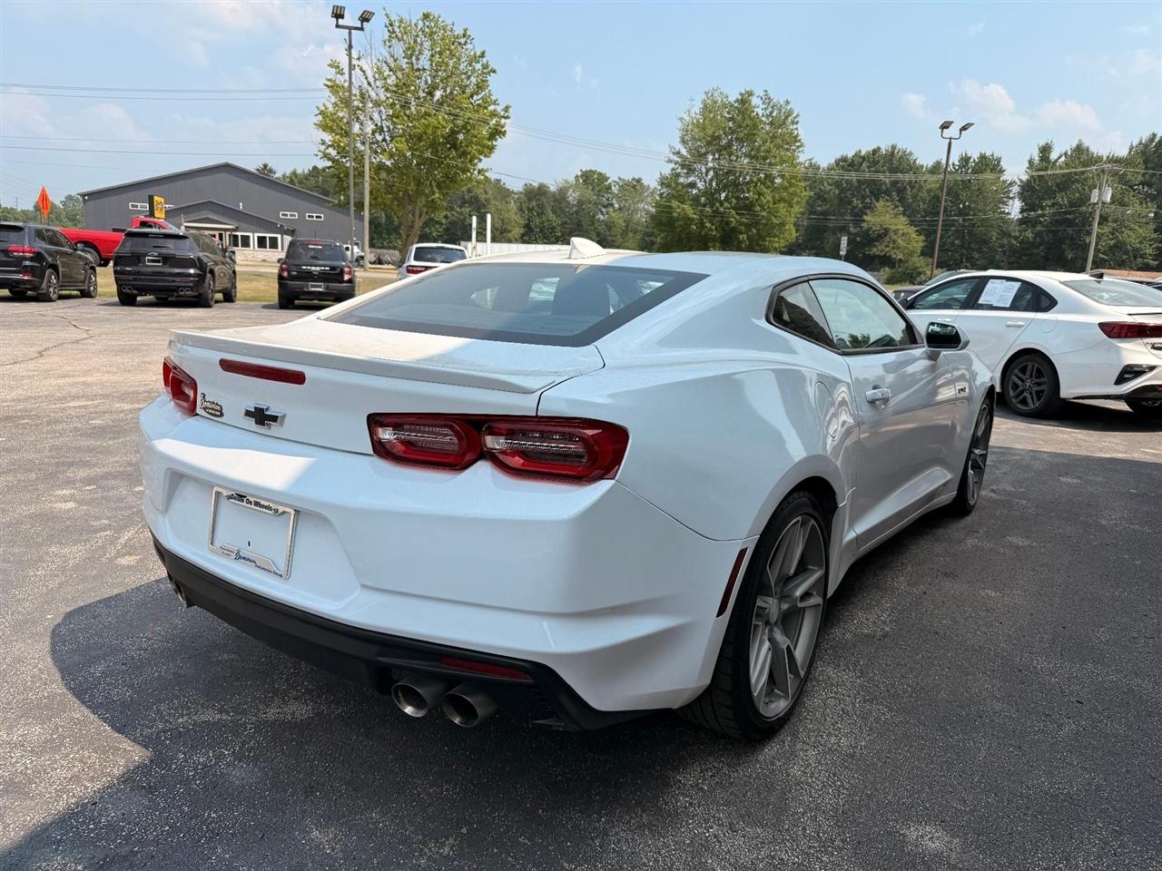 Chevrolet Camaro  2021
