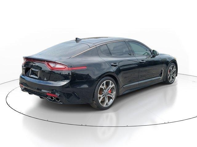 Kia Stinger  2018