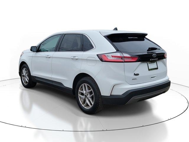 2024 Ford Edge SEL photo 3