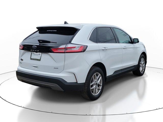 2024 Ford Edge SEL photo 4