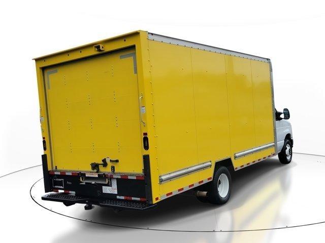 Ford Econoline  2024