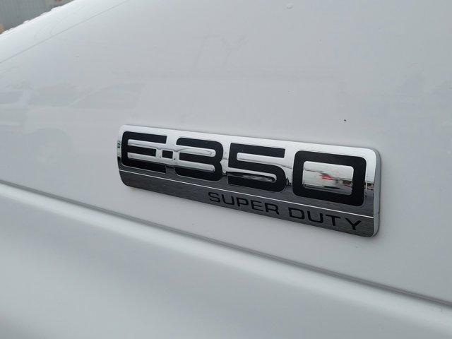 Ford Econoline  2024