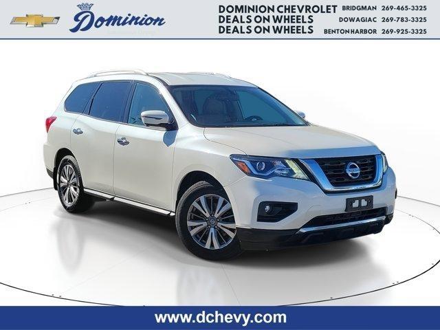 Nissan Pathfinder  2020