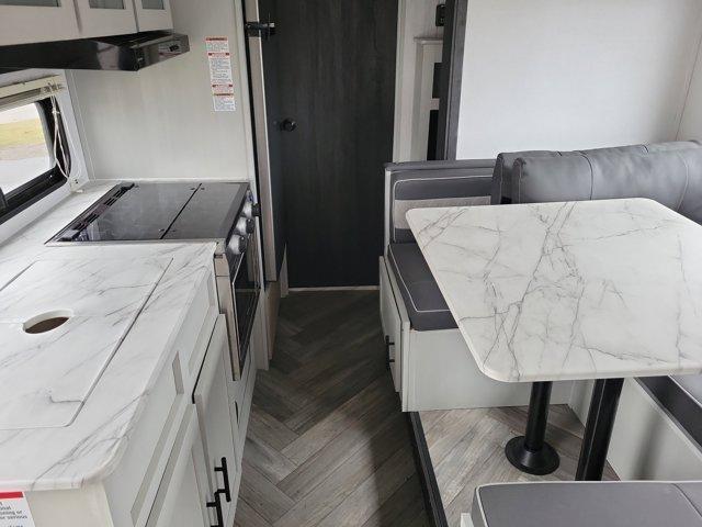 Forest River Cherokee  2022