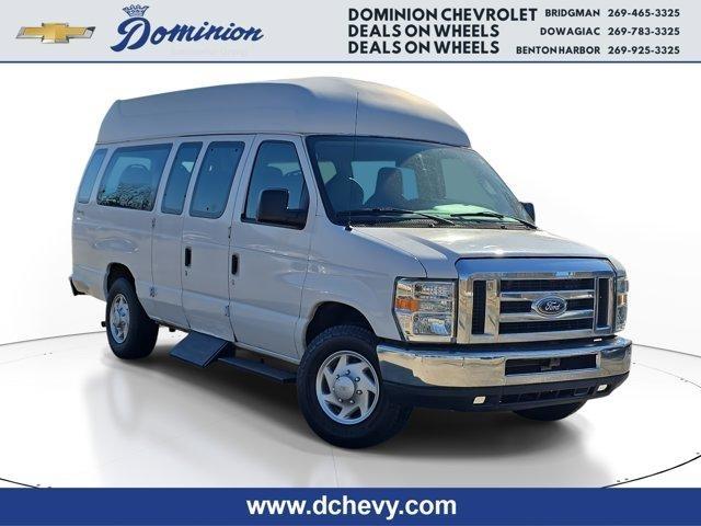 Ford Econoline  2013