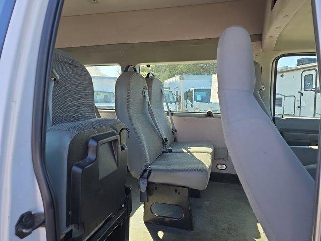Ford Econoline  2013
