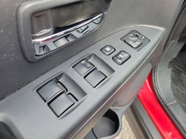 Mitsubishi Outlander Sport  2024
